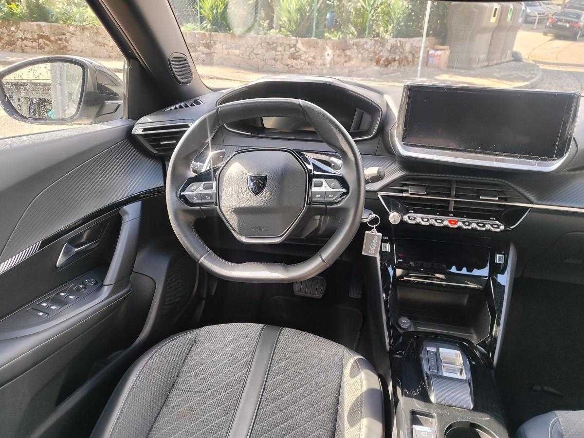 peugeot-2008-2024-gasolina-1199cc