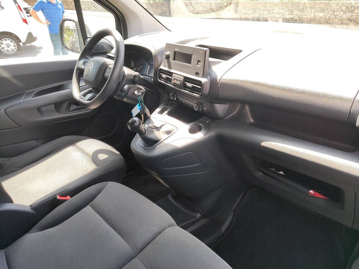 citroen-berlingo-2021-diesel-1499cc