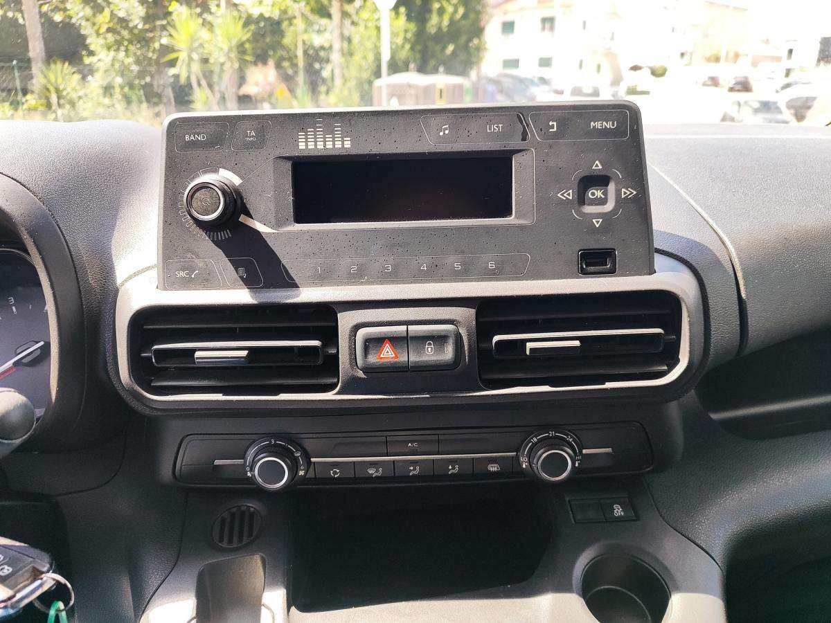 citroen-berlingo-2021-diesel-1499cc
