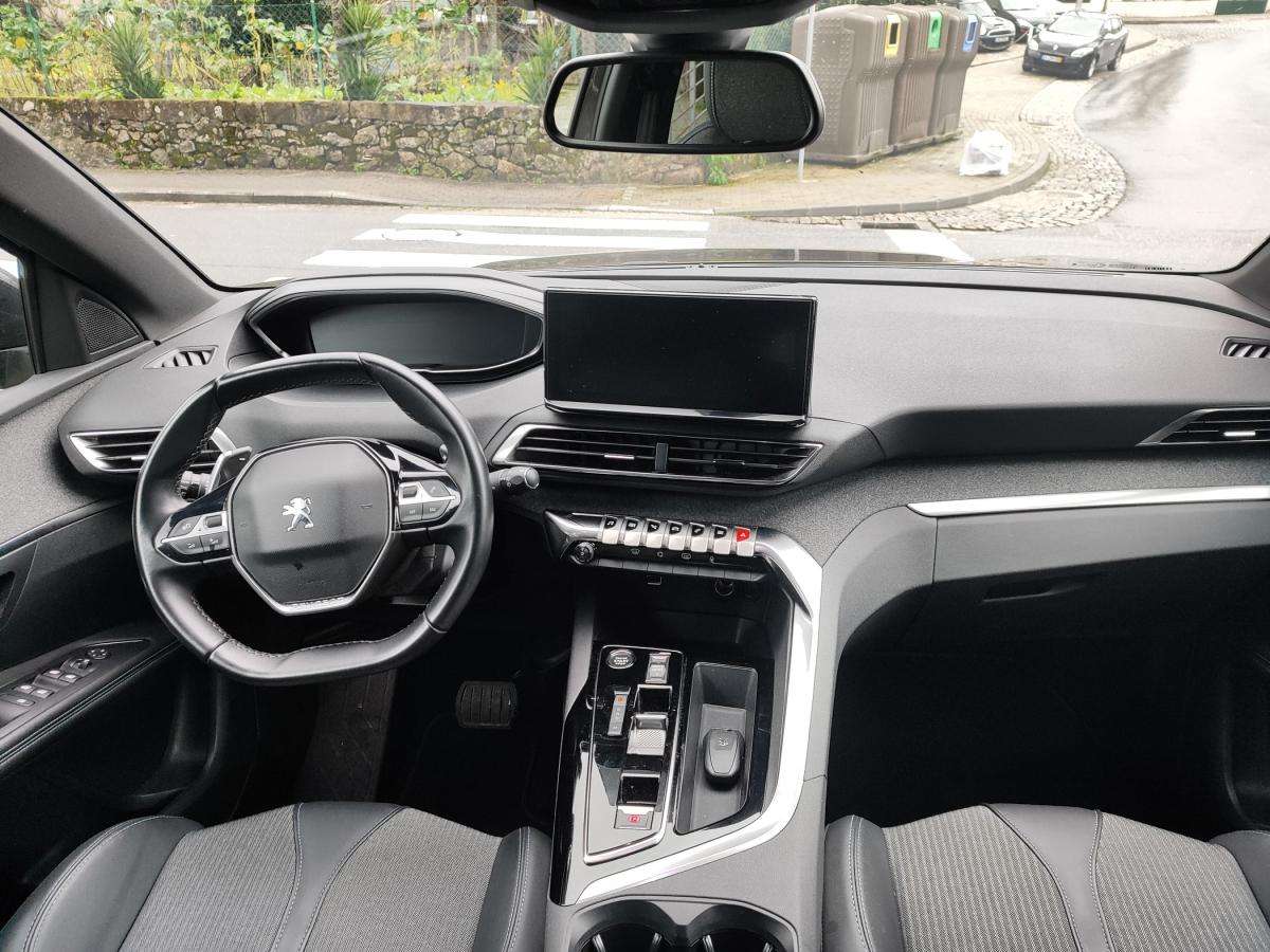 peugeot-3008-2023-diesel-1499cc
