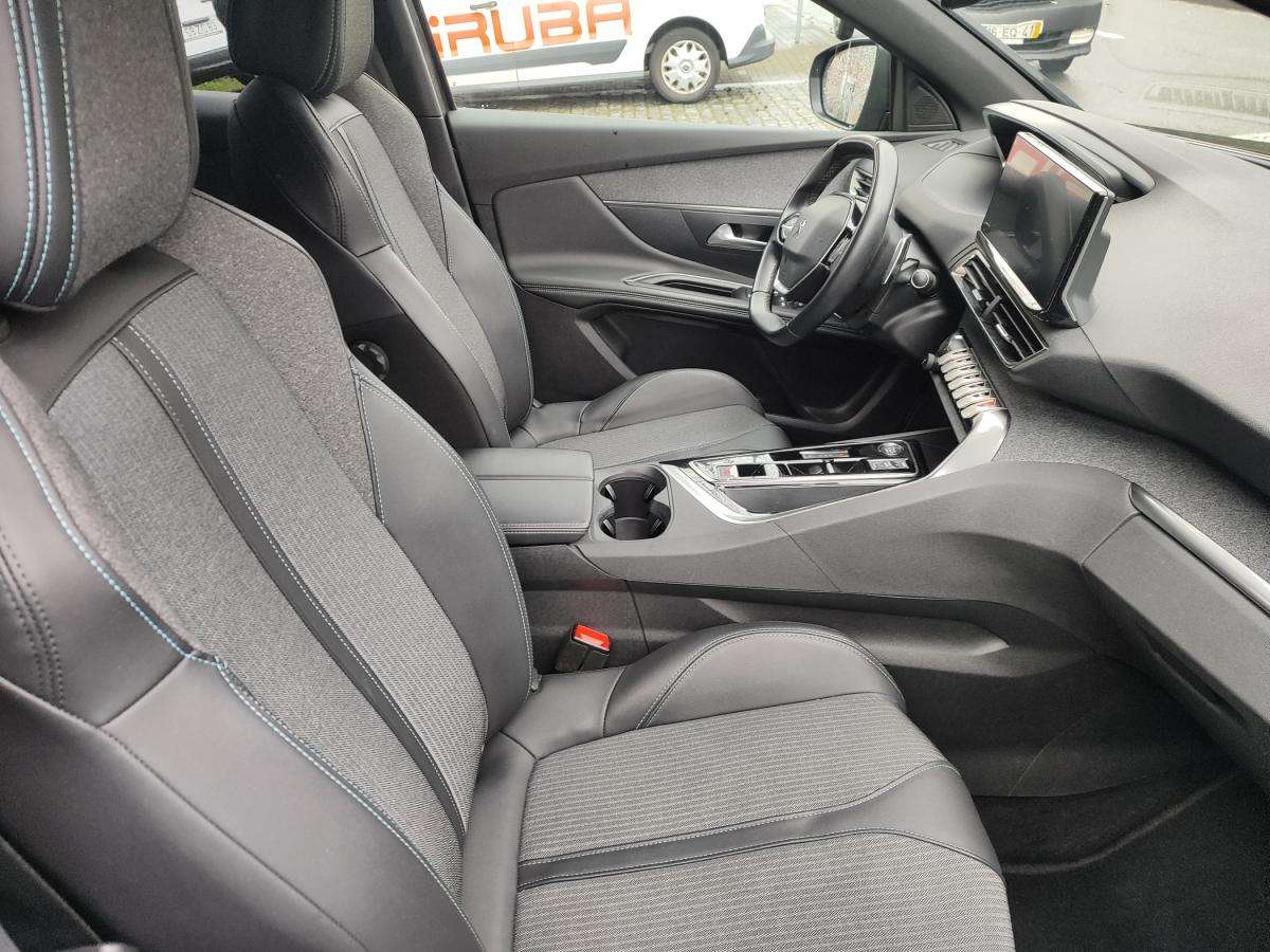 peugeot-3008-2023-diesel-1499cc