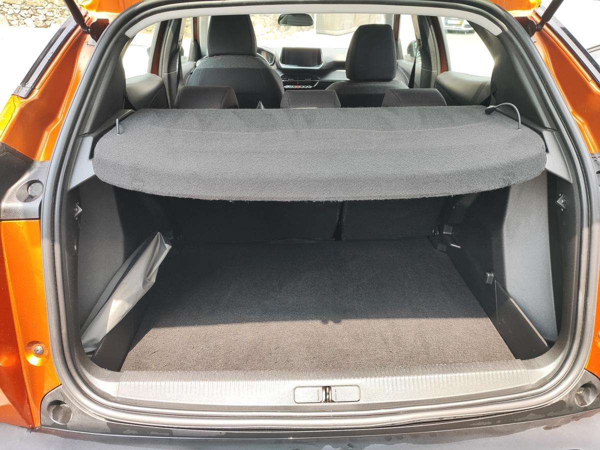 peugeot-2008-2022-diesel-1499cc