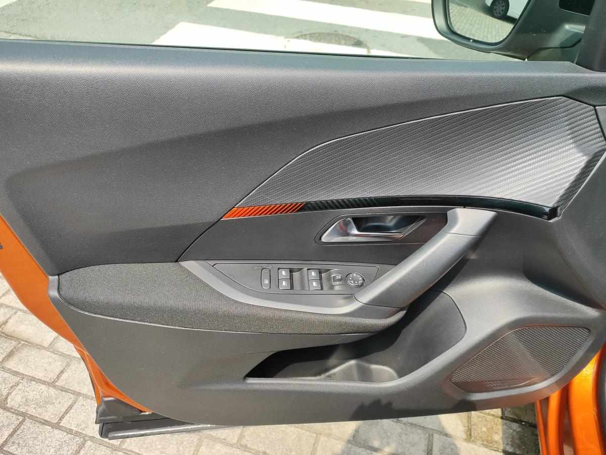 peugeot-2008-2022-diesel-1499cc