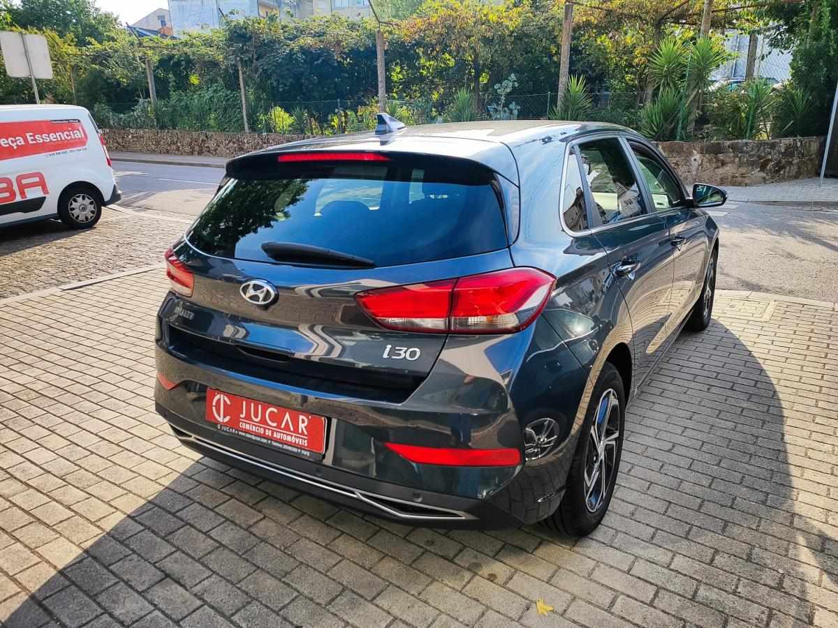 hyundai-i30-2021-diesel-1598cc