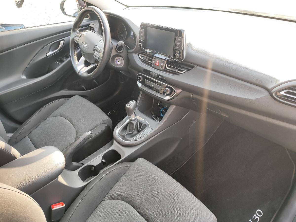 hyundai-i30-2021-diesel-1598cc