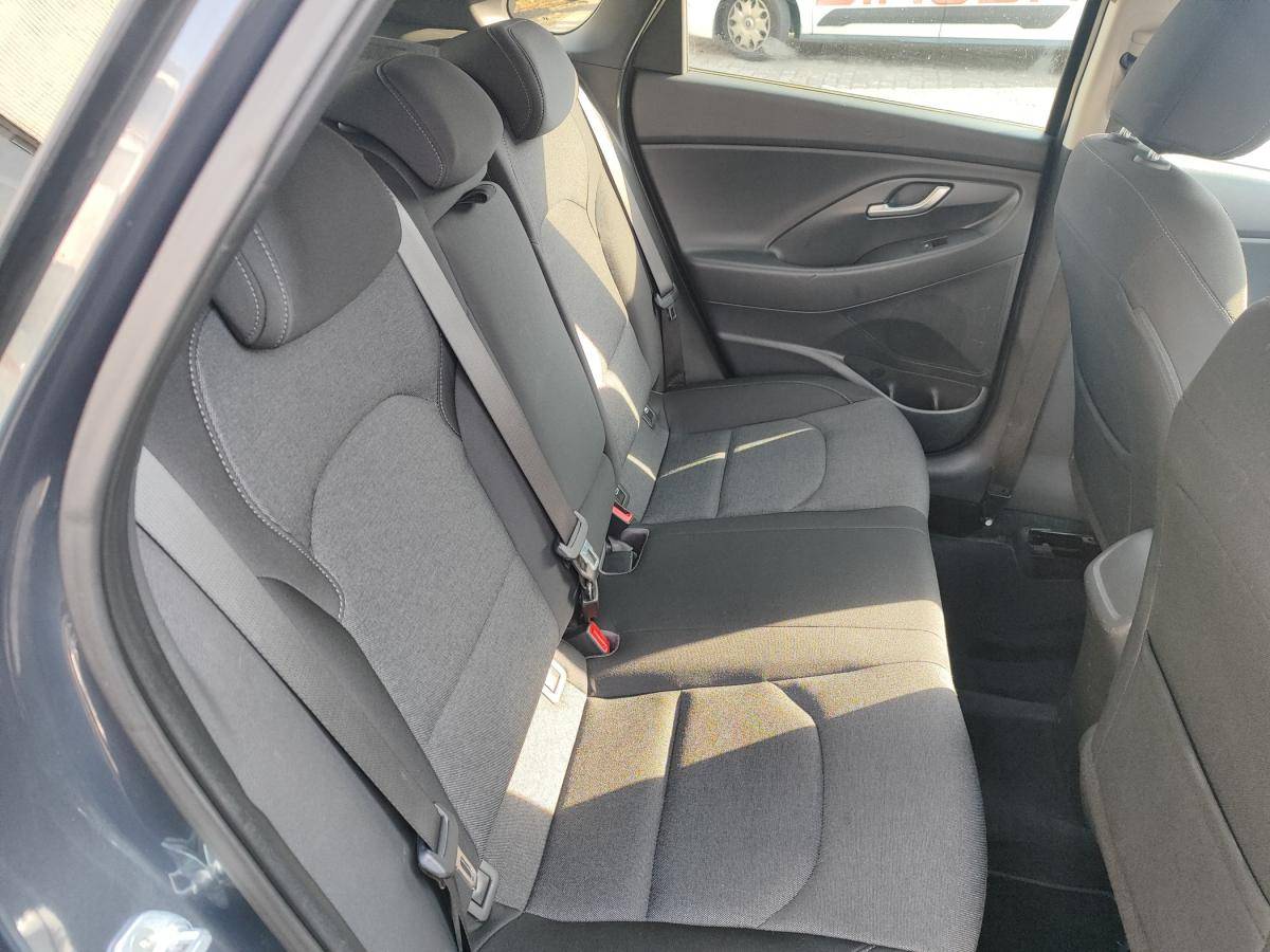 hyundai-i30-2021-diesel-1598cc
