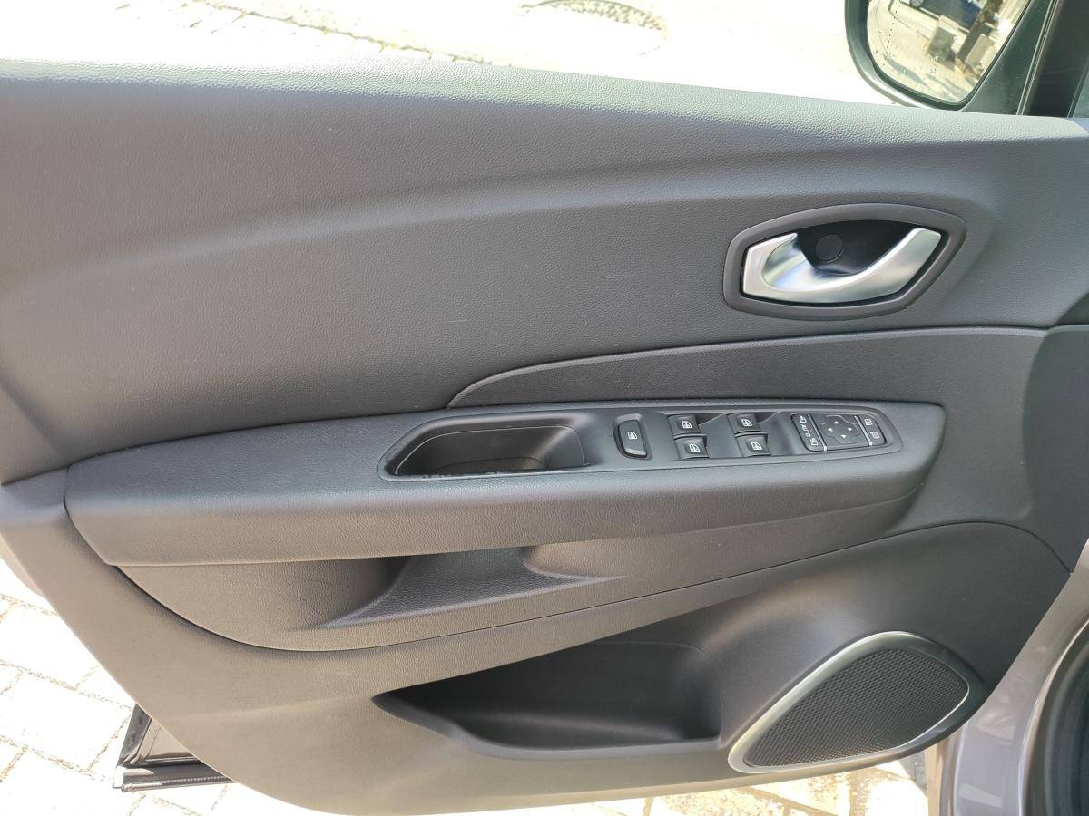 renault-captur-2019-diesel-1461cc
