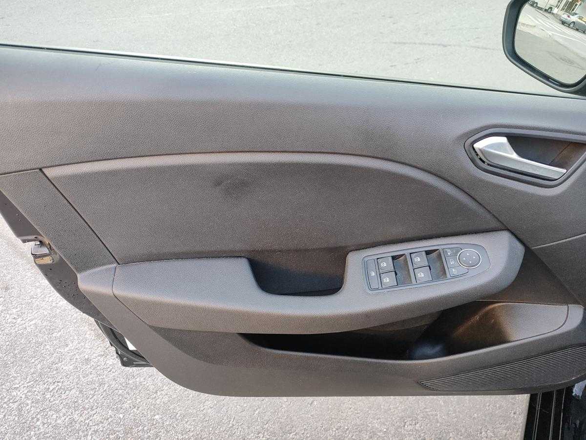 renault-clio-2023-gpl-999cc