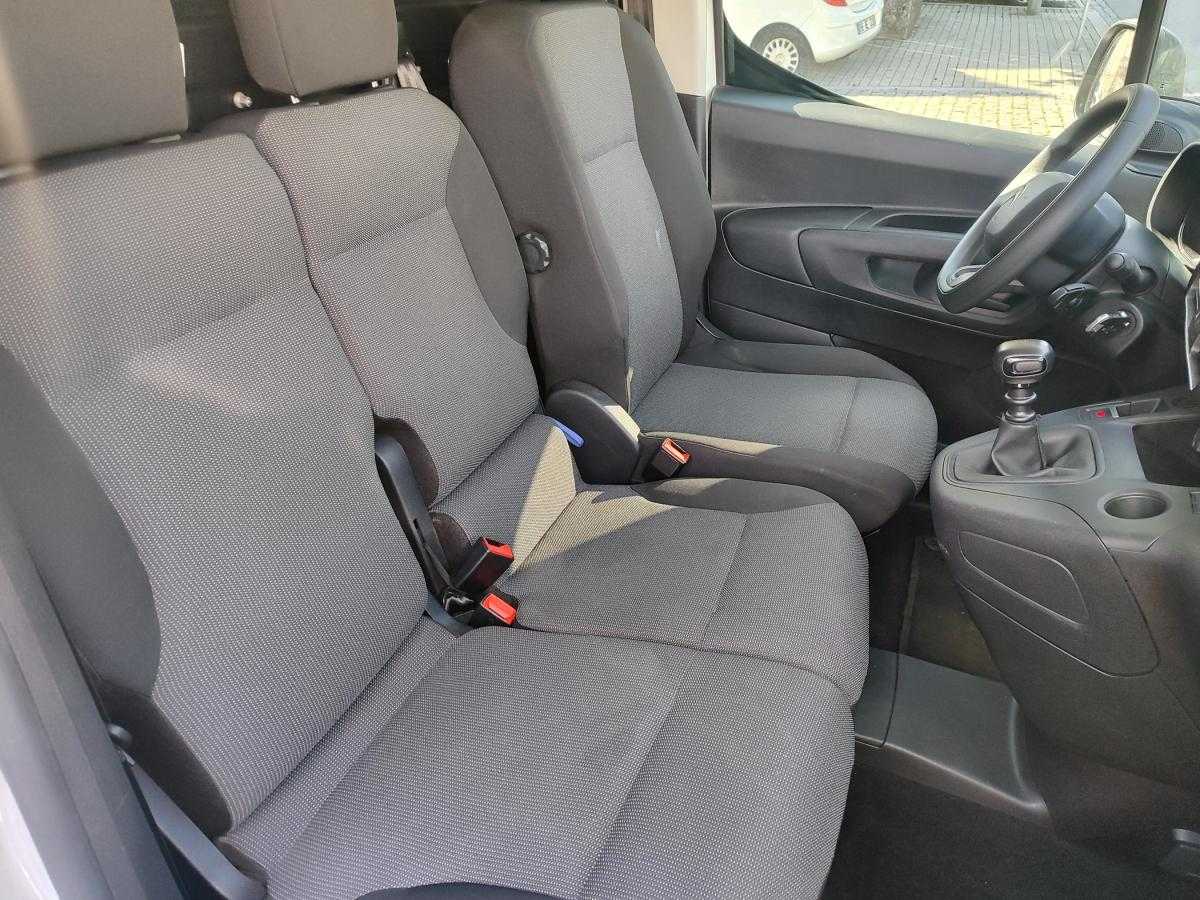 citroen-berlingo-2023-diesel-1499cc