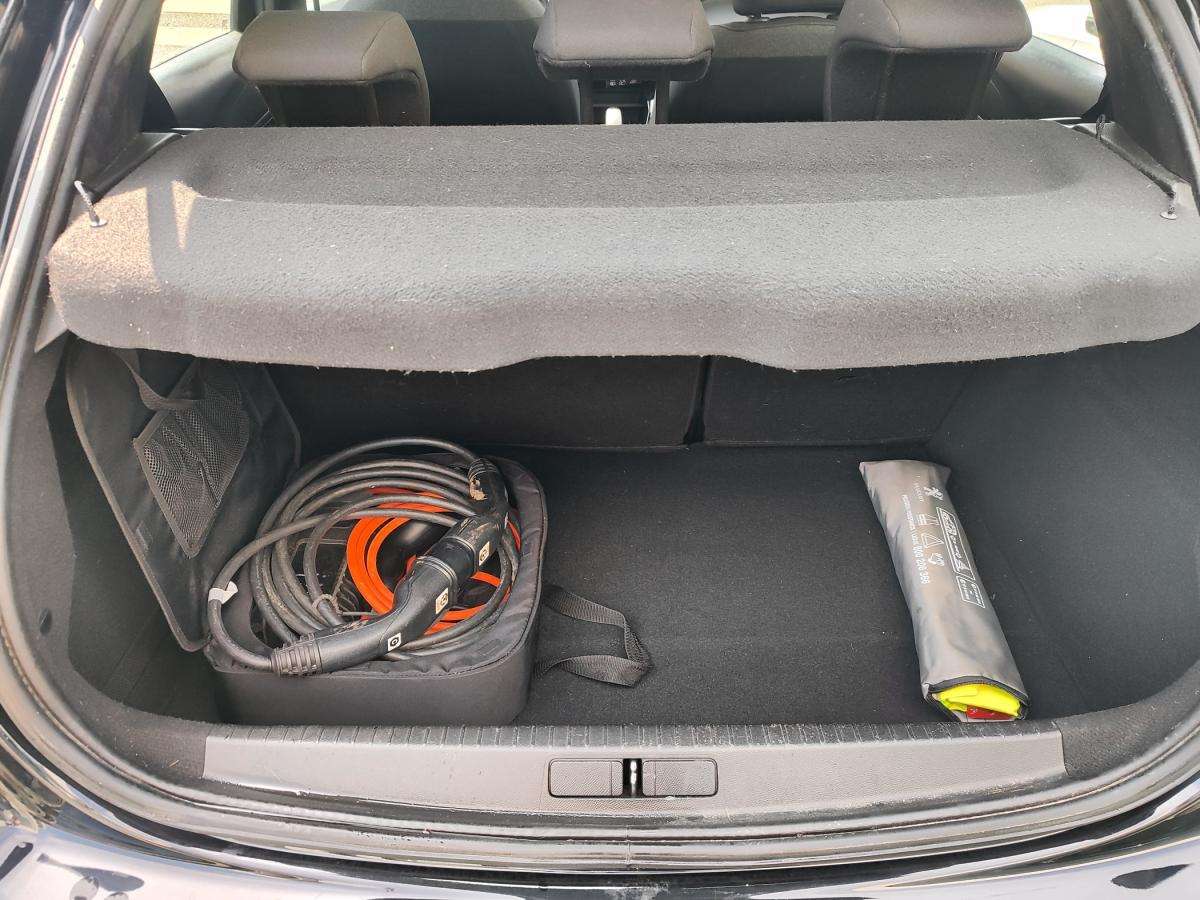 peugeot-208-2022-eletrico-0cc