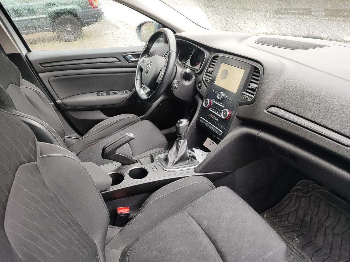 renault-megane-2019-diesel-1461cc