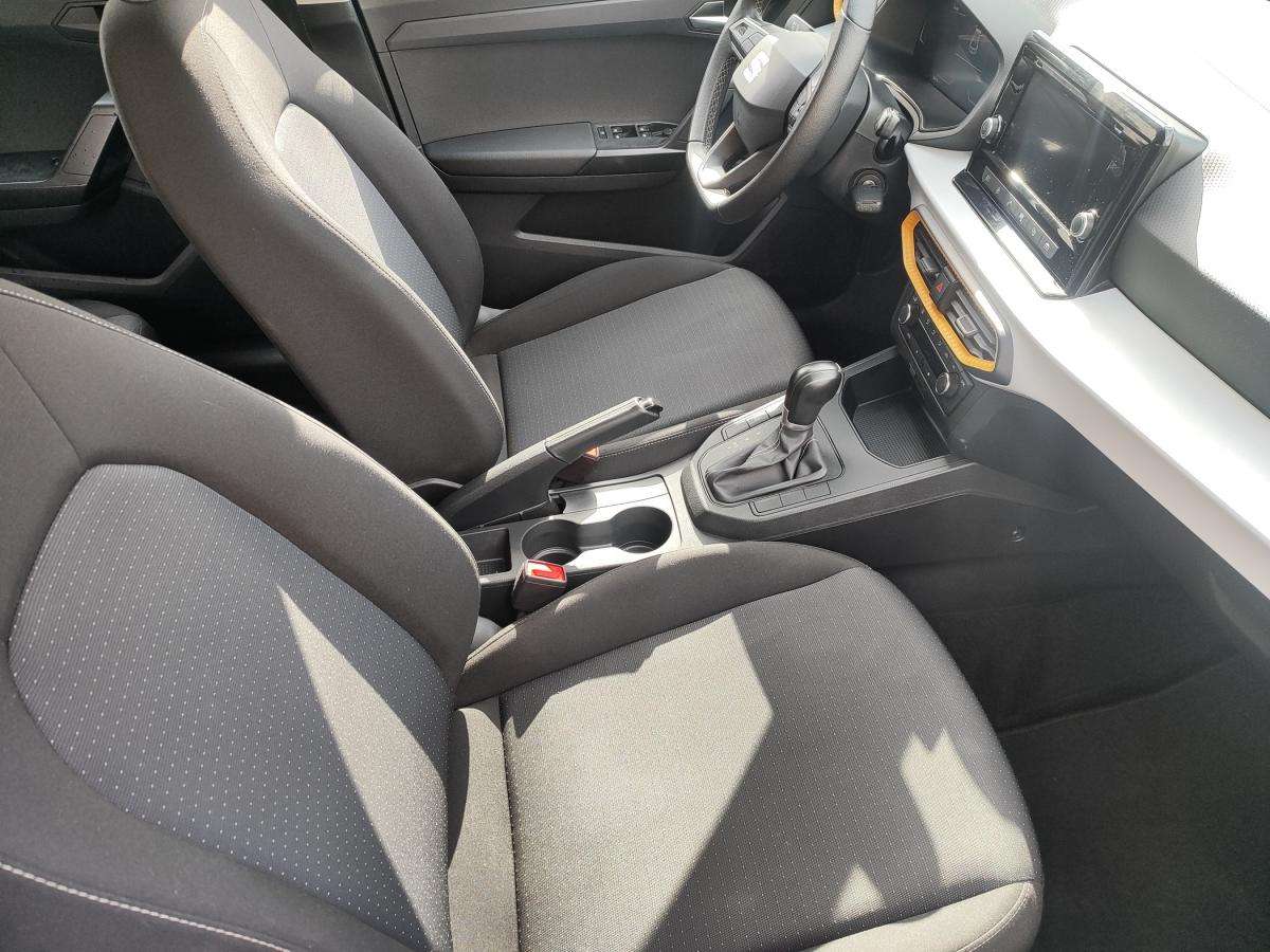 seat-ibiza-2023-gasolina-999cc