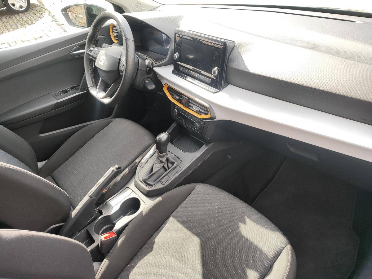 seat-ibiza-2023-gasolina-999cc