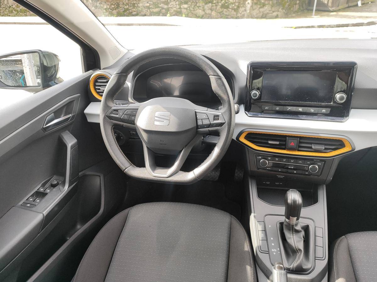 seat-ibiza-2023-gasolina-999cc