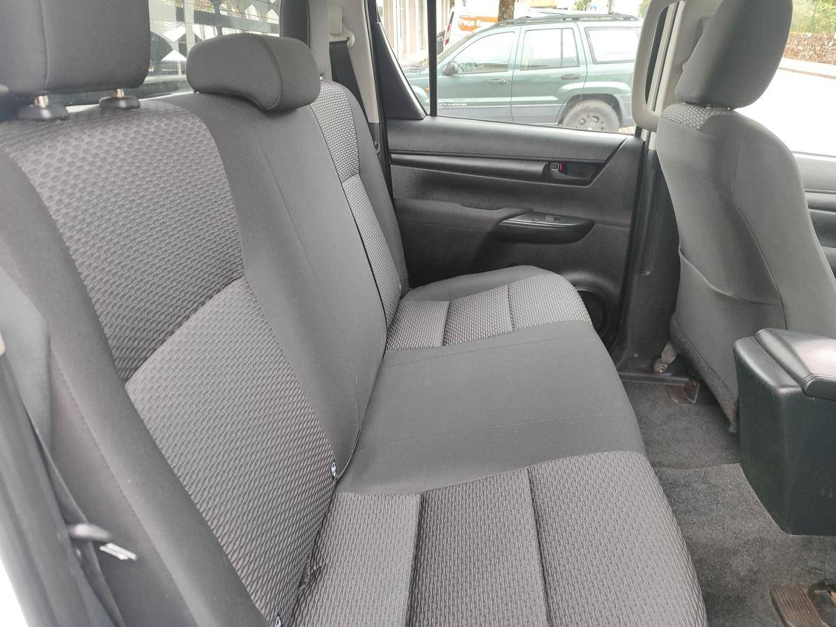 toyota-hilux-2023-diesel-2393cc
