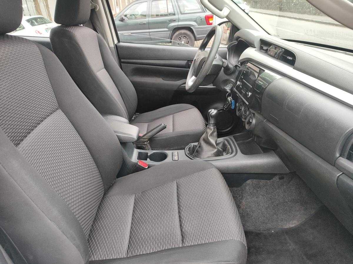 toyota-hilux-2023-diesel-2393cc