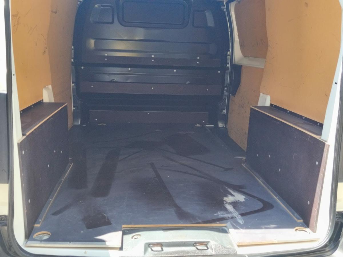 peugeot-expert-2020-diesel-1499cc