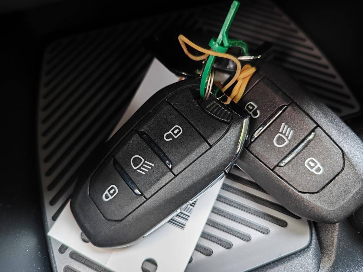 citroen-c4-2023-diesel-1499cc