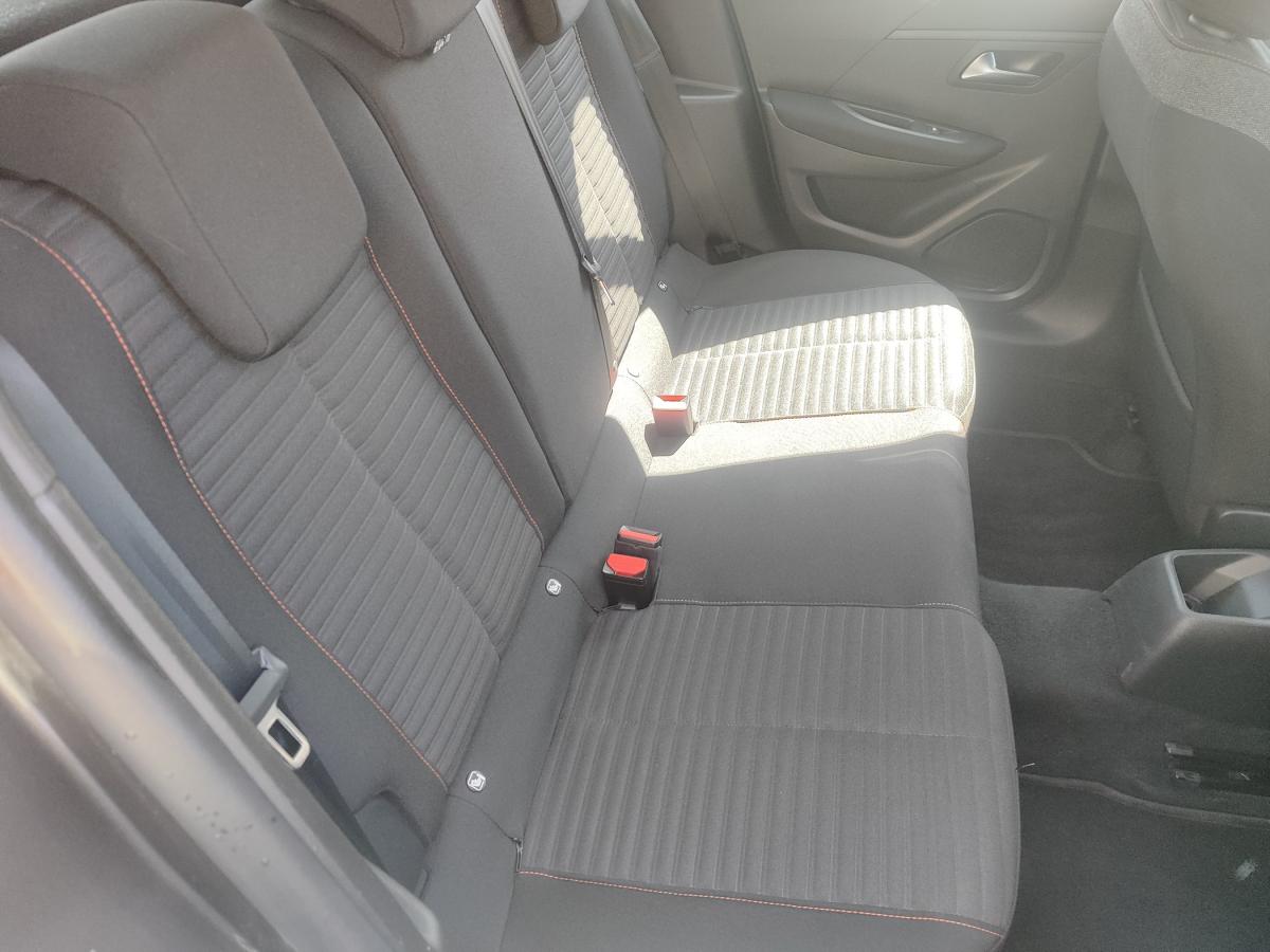 peugeot-208-2022-diesel-1499cc