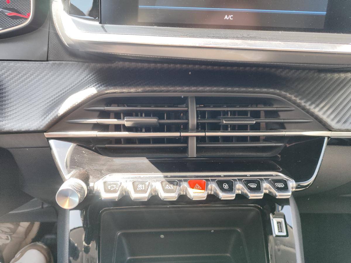 peugeot-208-2022-diesel-1499cc