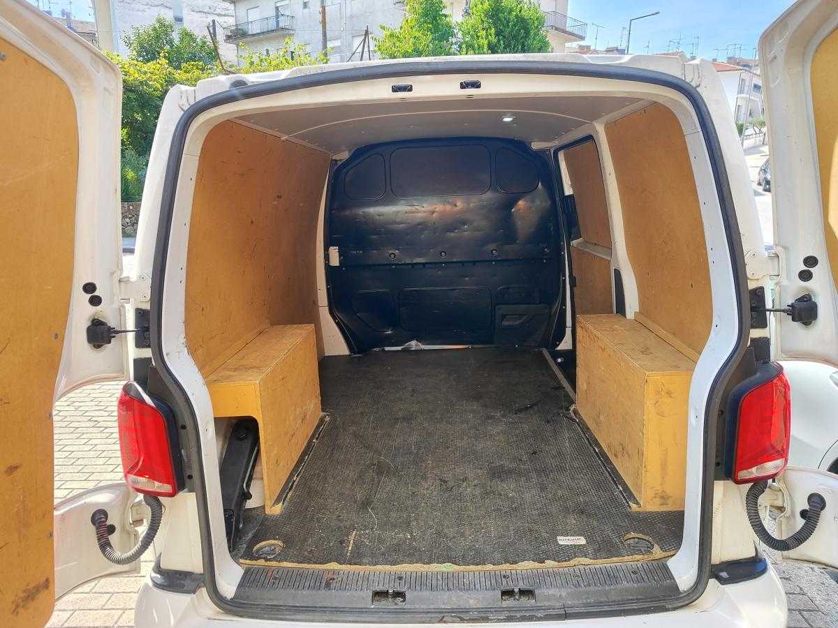 volkswagen-transporter-2021-diesel-1968cc