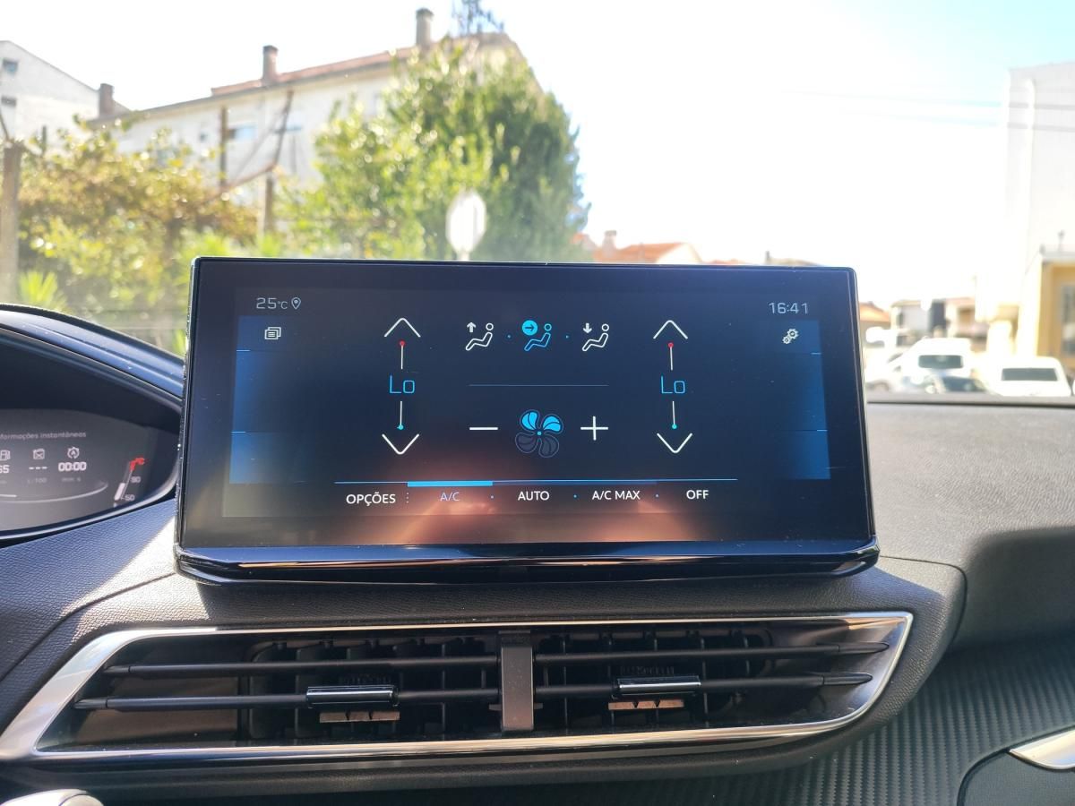 peugeot-3008-2022-diesel-1499cc