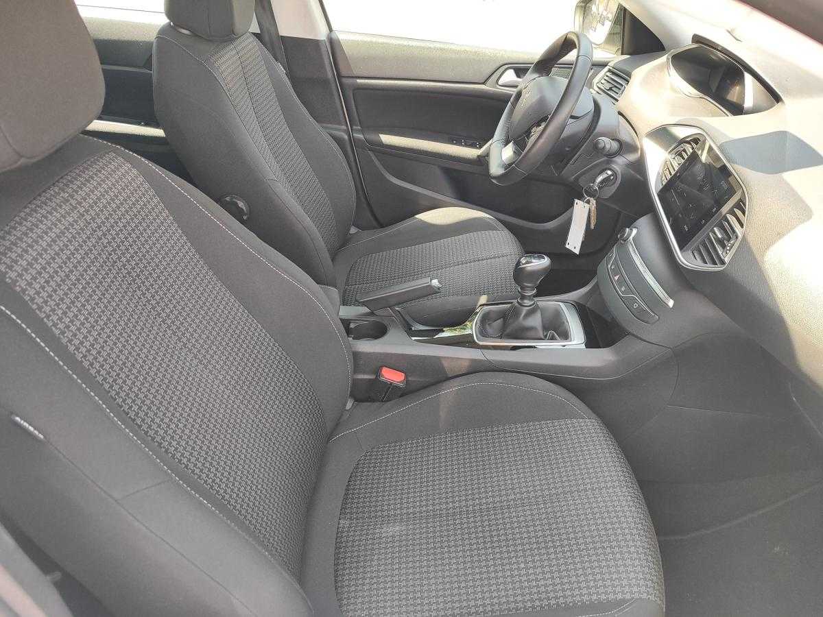 peugeot-308-2019-diesel-1499cc