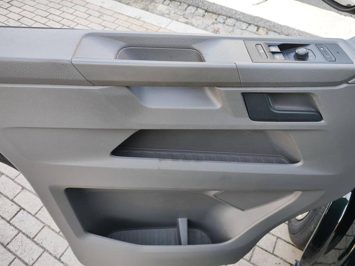 volkswagen-transporter-2022-diesel-1968cc