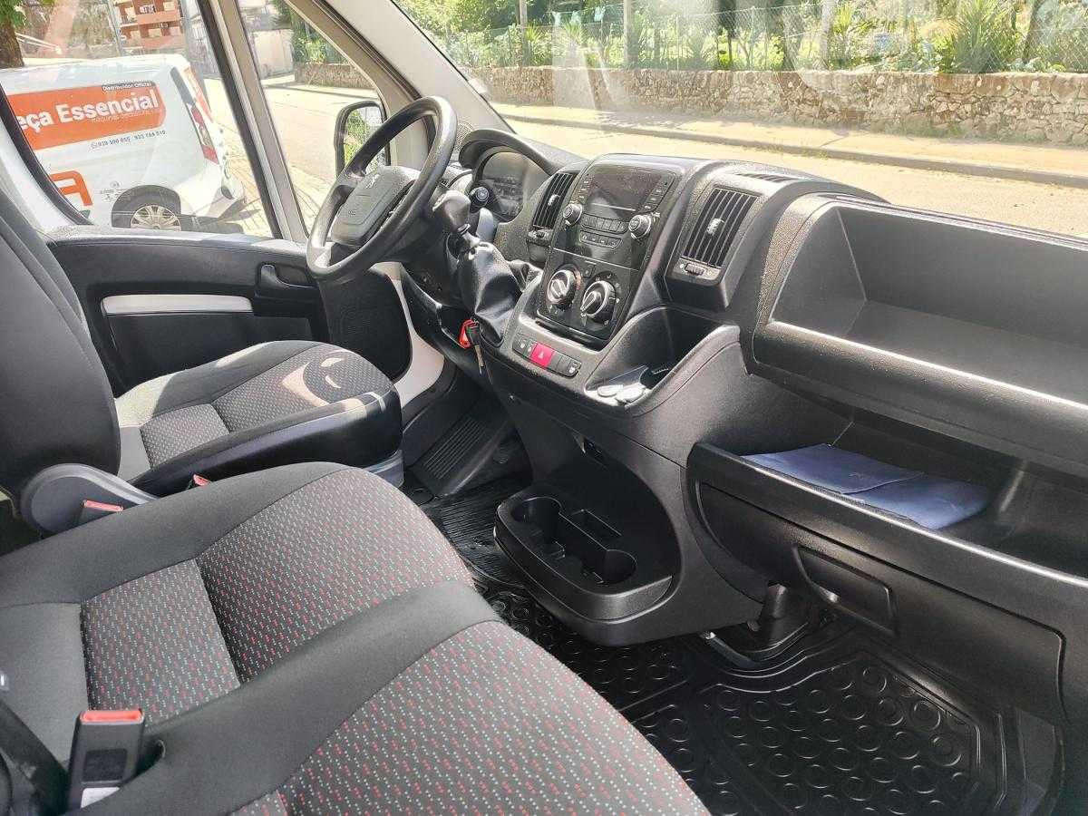 peugeot-boxer-2020-diesel-2179cc