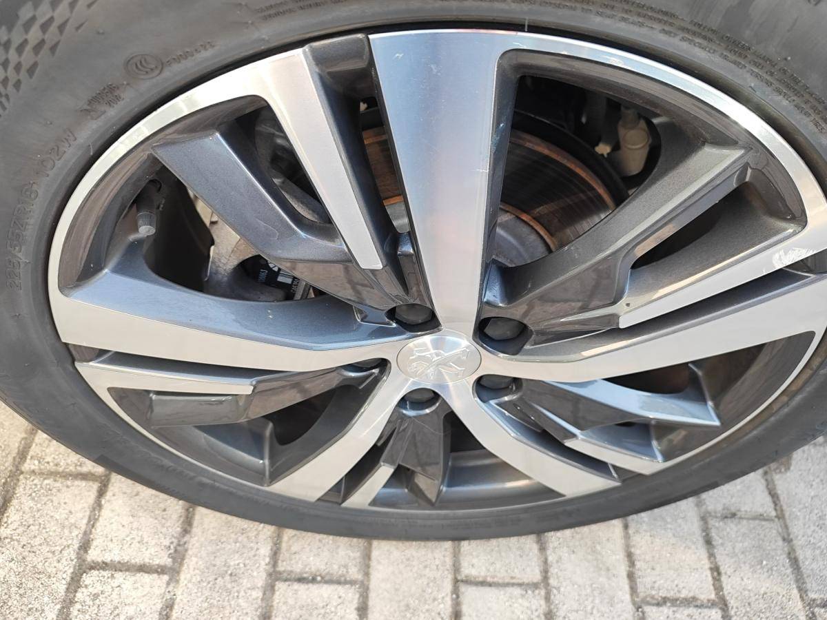 peugeot-3008-2021-hibrido-a-gasolina-1598cc