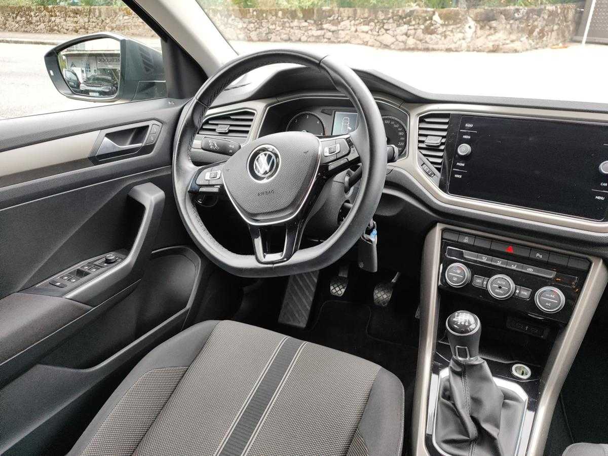 volkswagen-t-roc-2020-diesel-1598cc