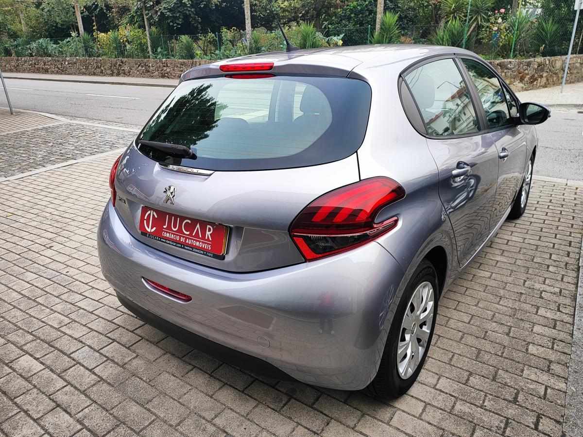 peugeot-208-2019-diesel-1499cc