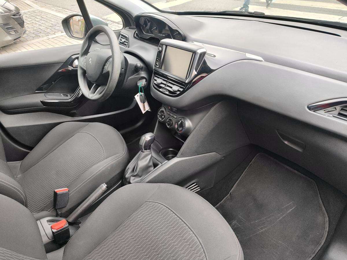 peugeot-208-2019-diesel-1499cc