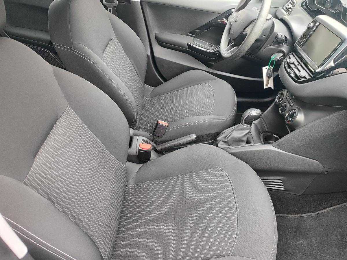 peugeot-208-2019-diesel-1499cc