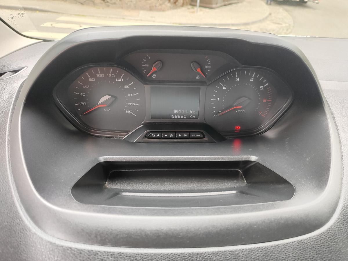 peugeot-partner-2020-diesel-1499cc