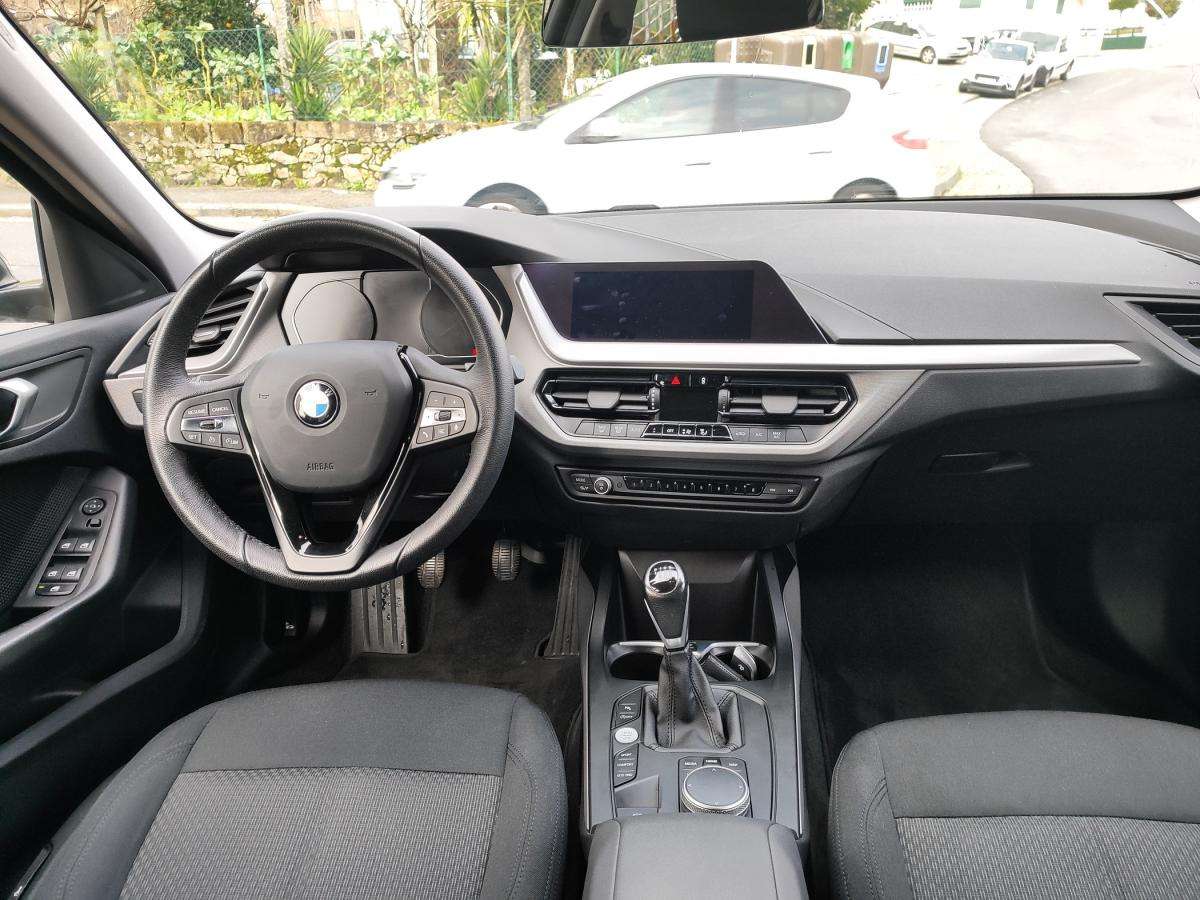 bmw-serie-1-2022-diesel-1496cc