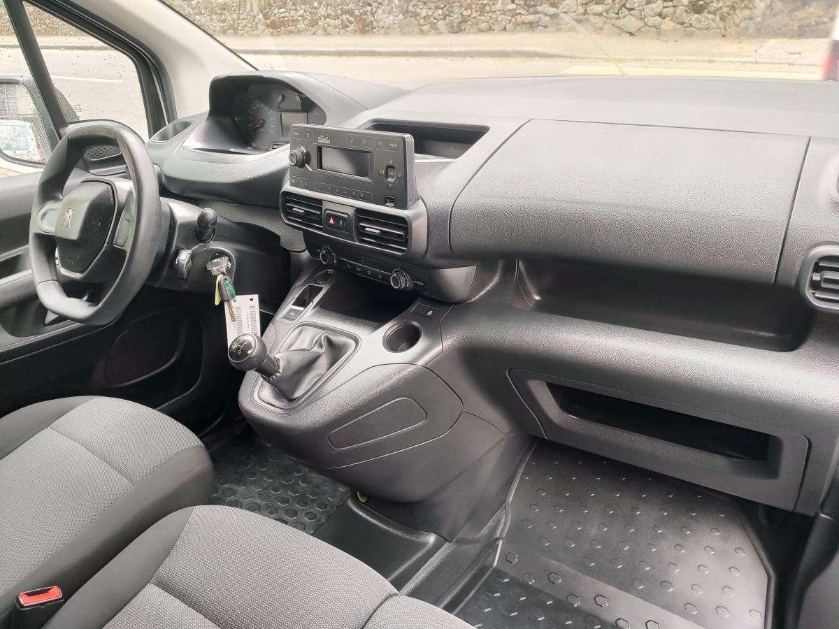 peugeot-partner-2020-diesel-1499cc