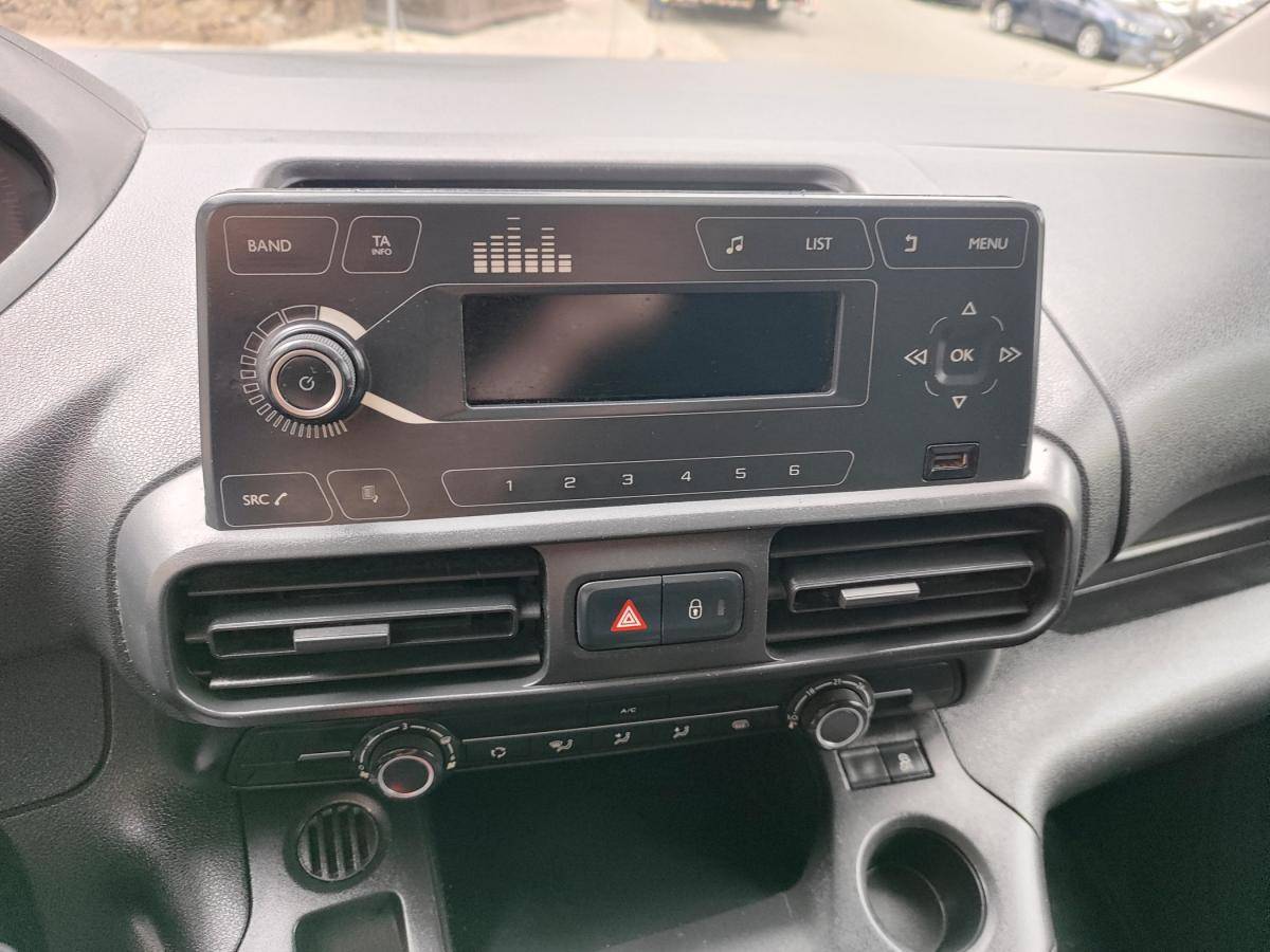 peugeot-partner-2020-diesel-1499cc