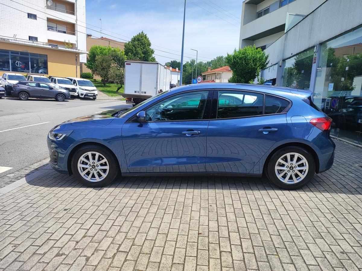 ford-focus-2022-diesel-1499cc