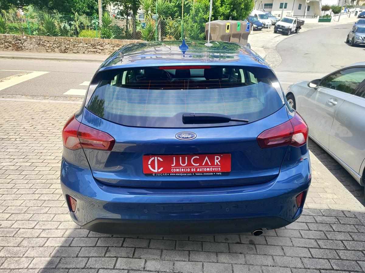 ford-focus-2022-diesel-1499cc