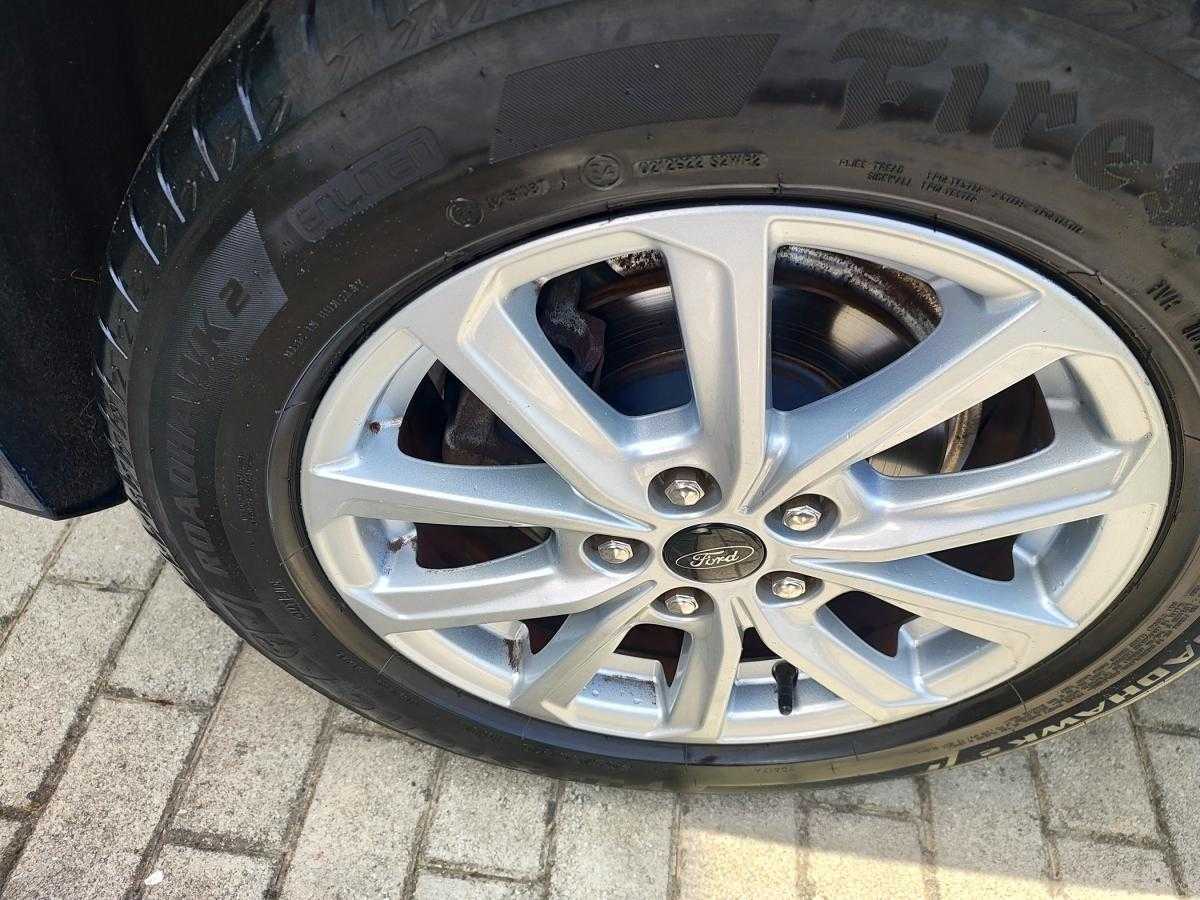 ford-focus-2022-diesel-1499cc
