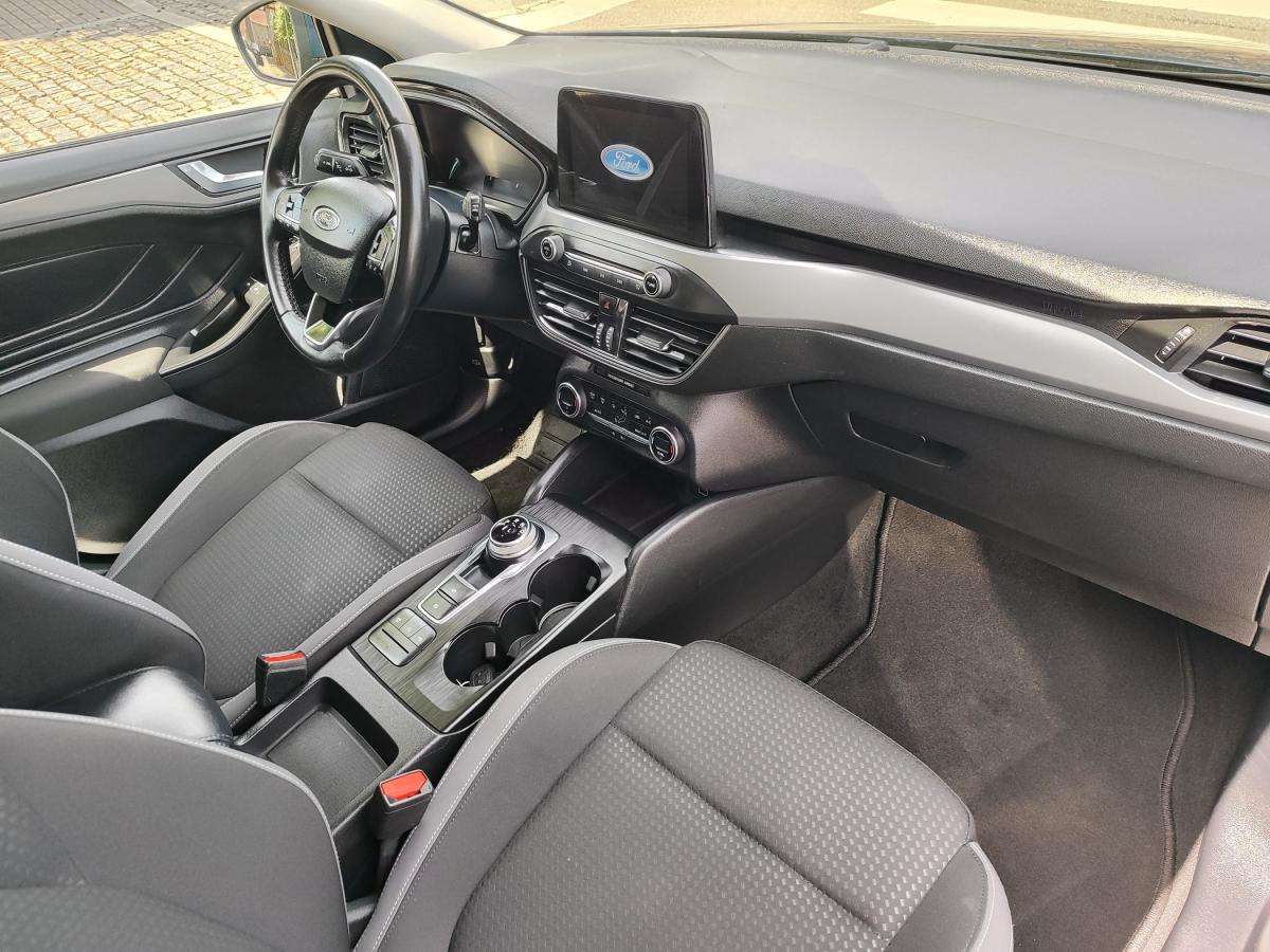 ford-focus-2022-diesel-1499cc