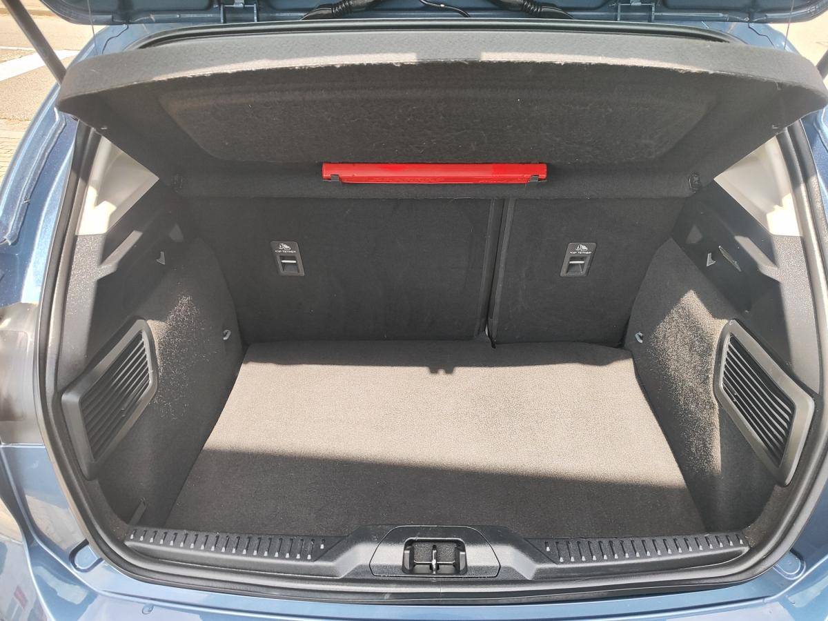 ford-focus-2022-diesel-1499cc