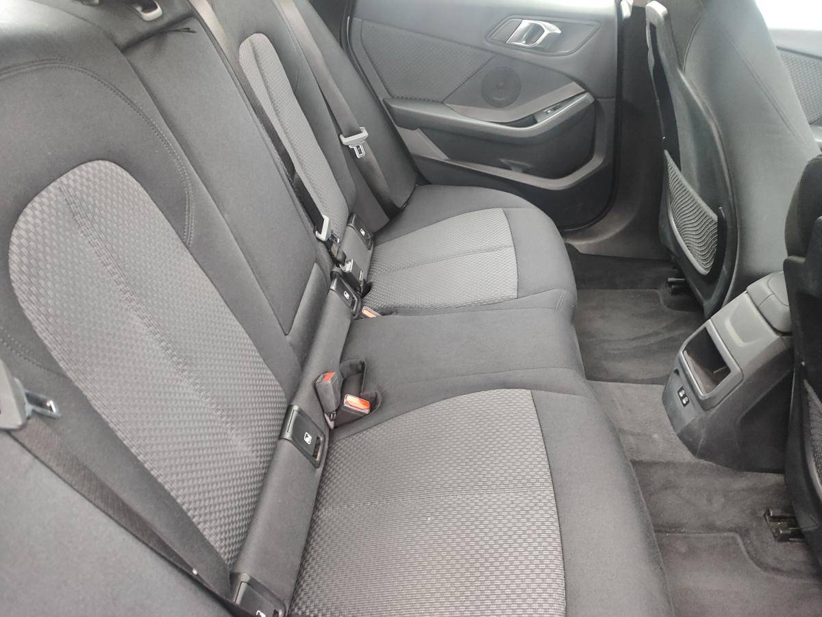 bmw-serie-2-2022-diesel-1496cc
