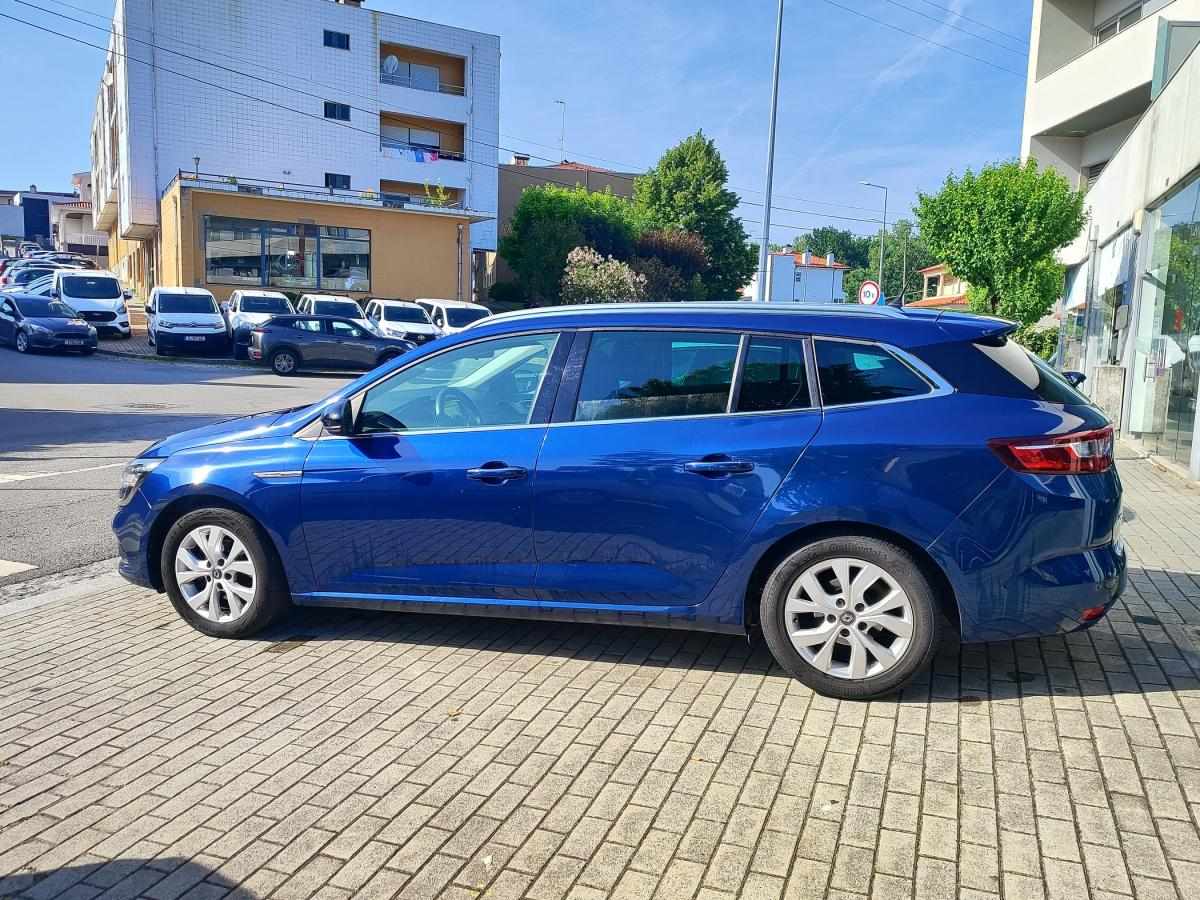 renault-megane-sport-tourer-2020-diesel-1461cc