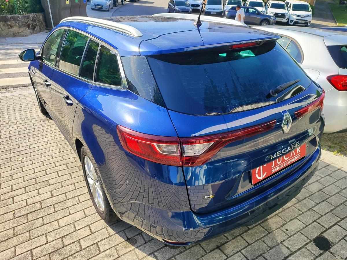 renault-megane-sport-tourer-2020-diesel-1461cc