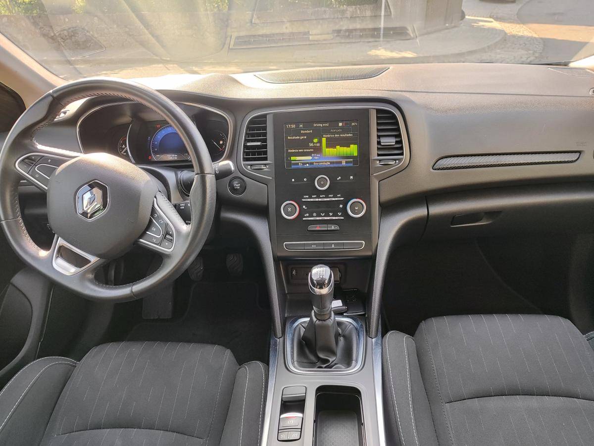 renault-megane-sport-tourer-2020-diesel-1461cc