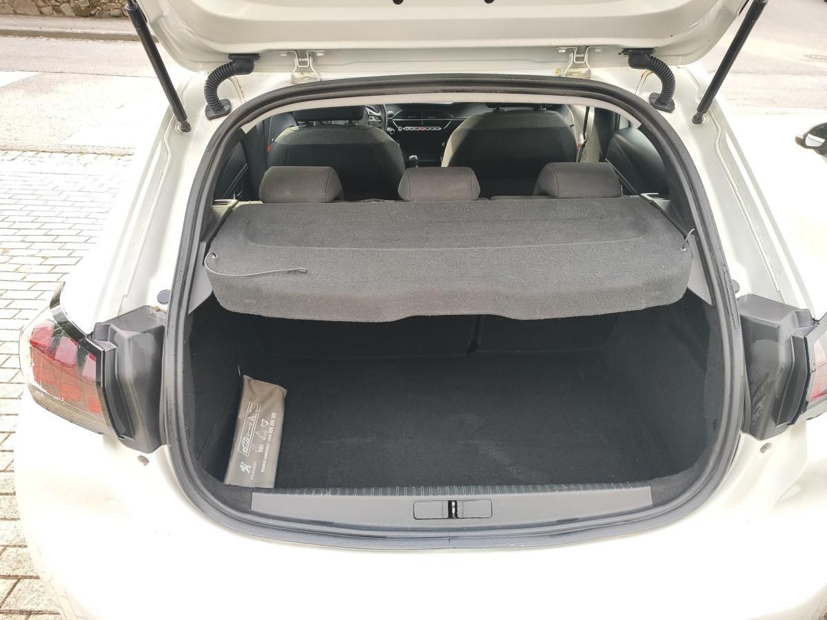 peugeot-208-2022-diesel-1499cc