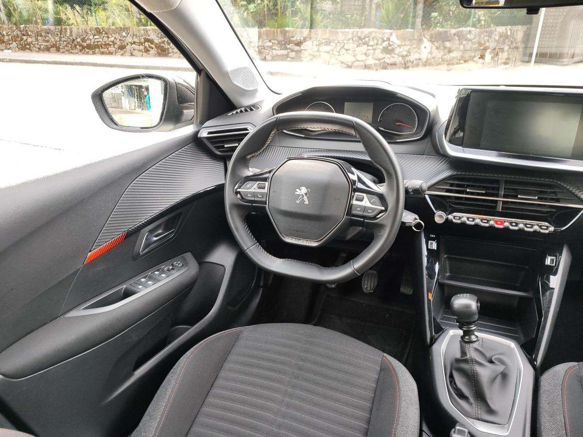 peugeot-208-2022-diesel-1499cc