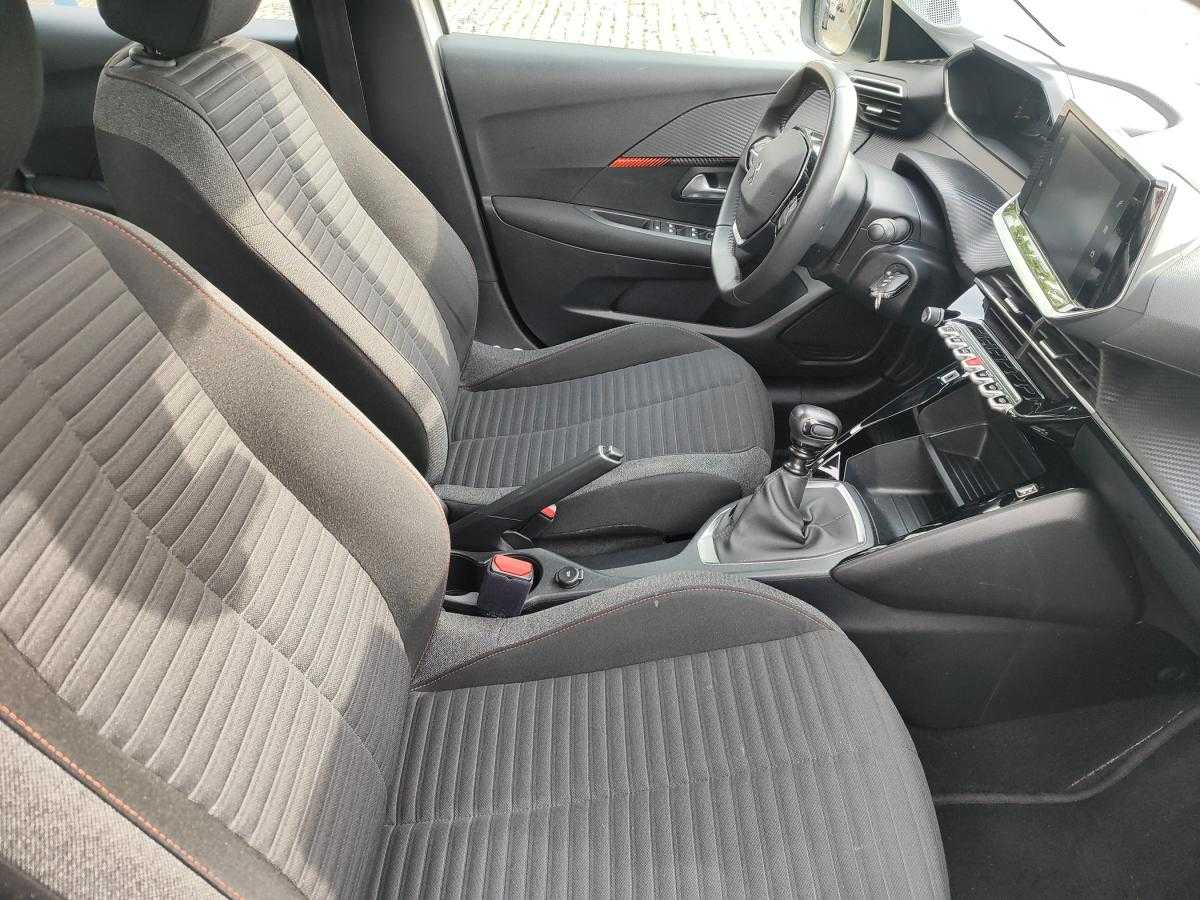 peugeot-208-2022-diesel-1499cc